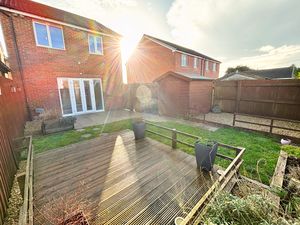 Photo 16- click for photo gallery